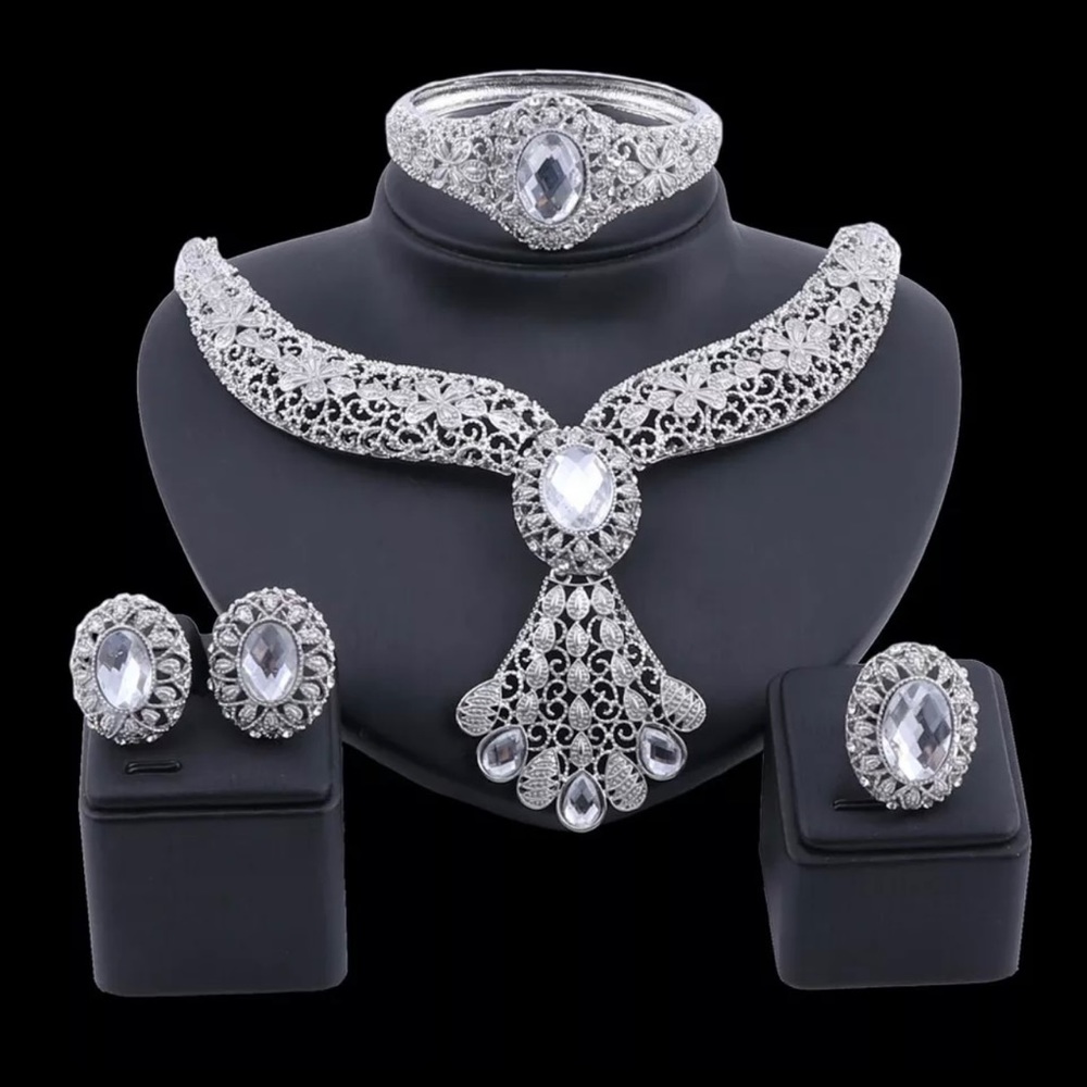 Rhinestone Necklace Set
